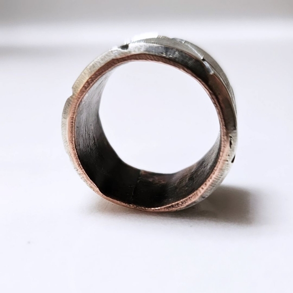 Silver ring - Picture 3 of 7